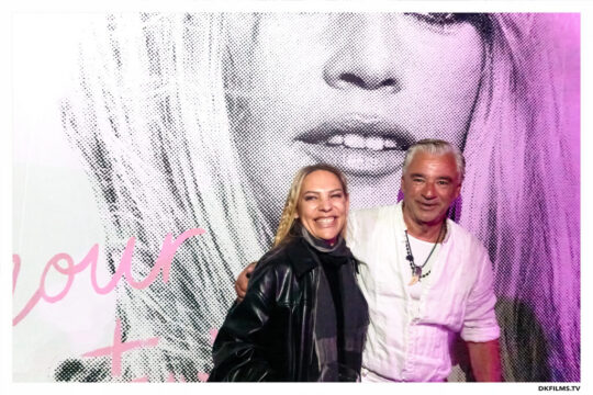 Amour Love Amour Love