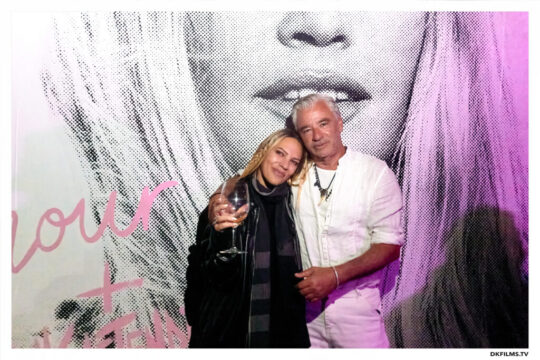 Amour Love Amour Love